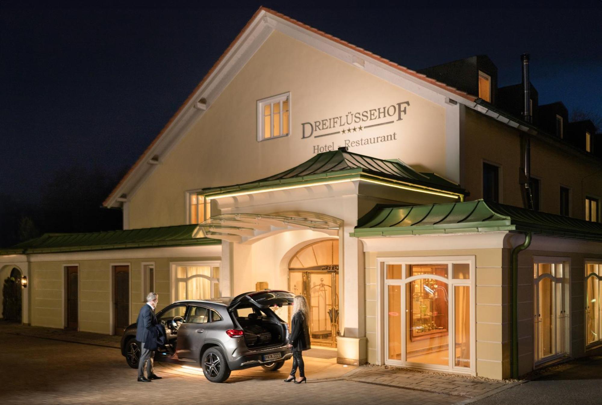 Hotel Dreifluessehof Passau Exterior foto